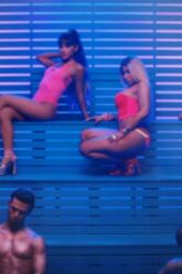 Ariana Grande ft. Nicki Minaj – Side To Side (Official Video) ft. Nicki Minaj