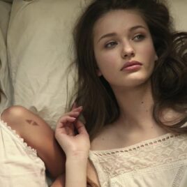 Avicii – Wake Me Up (Official Video)