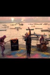 Coldplay – Hymn For The Weekend (Official Video)