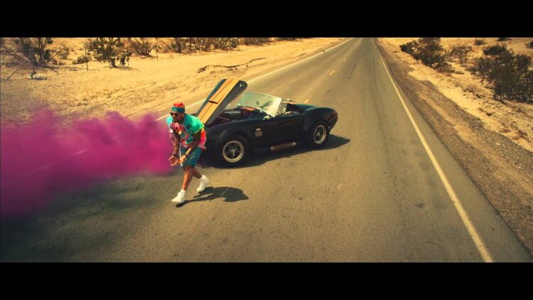 Deorro x Chris Brown – Five More Hours (Official Video) [Ultra Records]