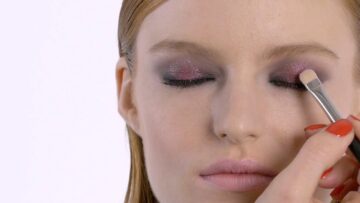 HOW TO: Sugar Plum Fair Holiday Party Look | MAC Cosmetics