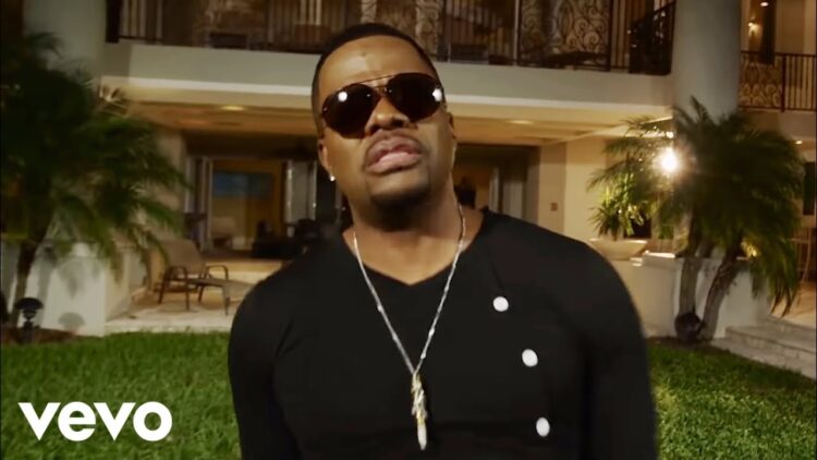 Johnny Gill ft. New Edition – This Ones For Me And You (Official Video)