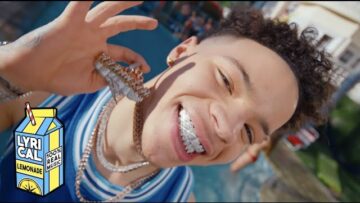 Lil Mosey – Blueberry Faygo (Directed by Cole Bennett)