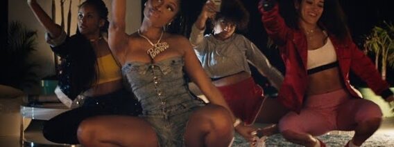 Major Lazer feat. PARTYNEXTDOOR & Nicki Minaj – Run Up (Official Music Video)