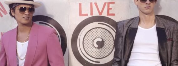 Mark Ronson – Uptown Funk (Official Video) ft. Bruno Mars