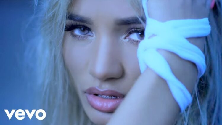 Pia Mia – Do It Again ft. Chris Brown, Tyga (Official Music Video)