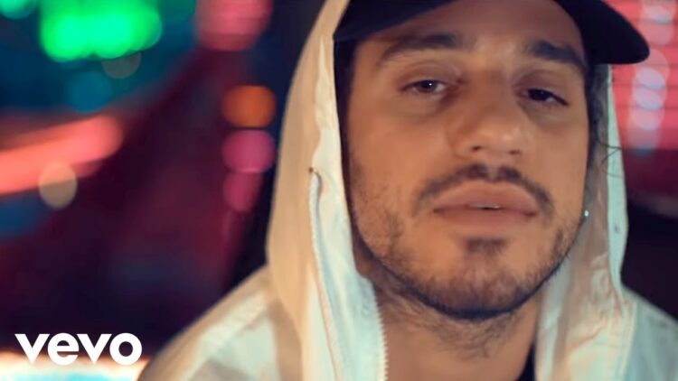 Russ – Aint Nobody Takin My Baby (Official Video)