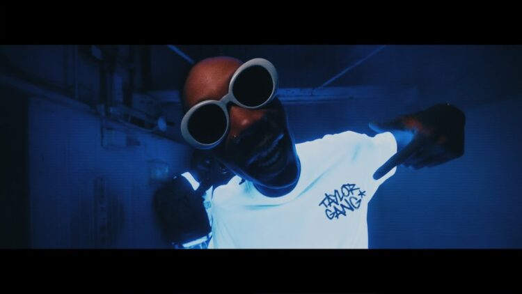 Wiz Khalifa – Bake Sale ft. Travis Scott [Official Video]